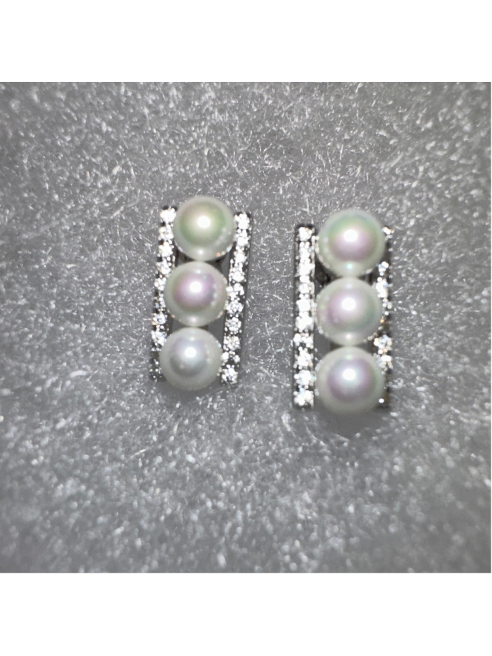Women's Unbranded Pearl and Silver Tone Stud Earrings, One Size, White/Silver